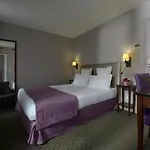 Le Relais Saint Charles Hotel 4*